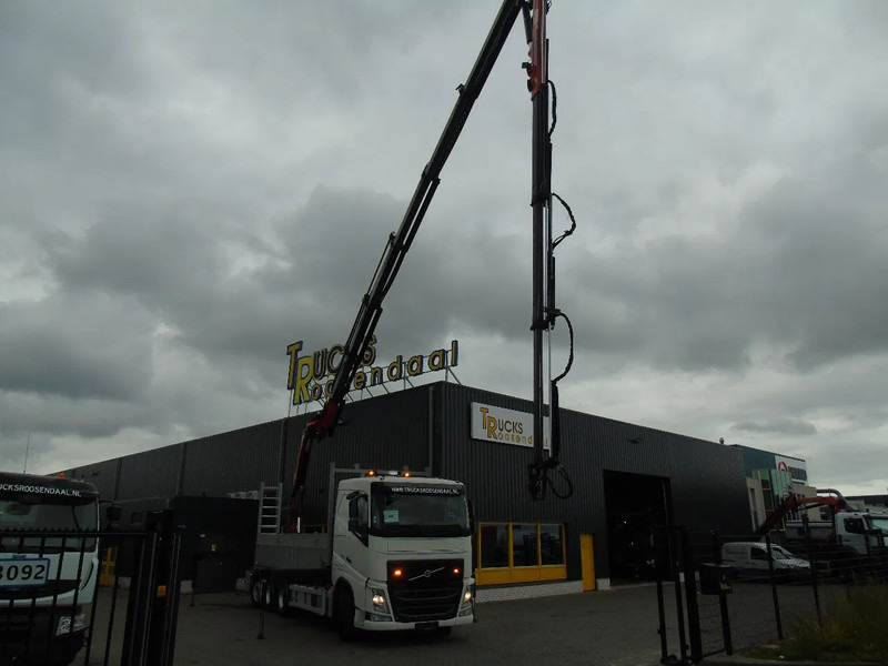Volvo FH 500 FH 500 8x4 + PALFINGER PK 34002 6x extension +JIB 3x extension - Crane truck: picture 2 Volvo FH 500 FH 500 8x4 + PALFINGER PK 34002 6x extension +JIB 3x extension - Crane truck: picture 2