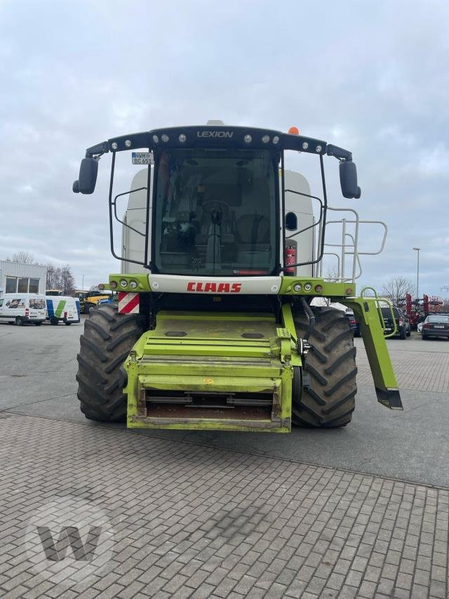 CLAAS Lexion 650 - Combine harvester: picture 2 CLAAS Lexion 650 - Combine harvester: picture 2