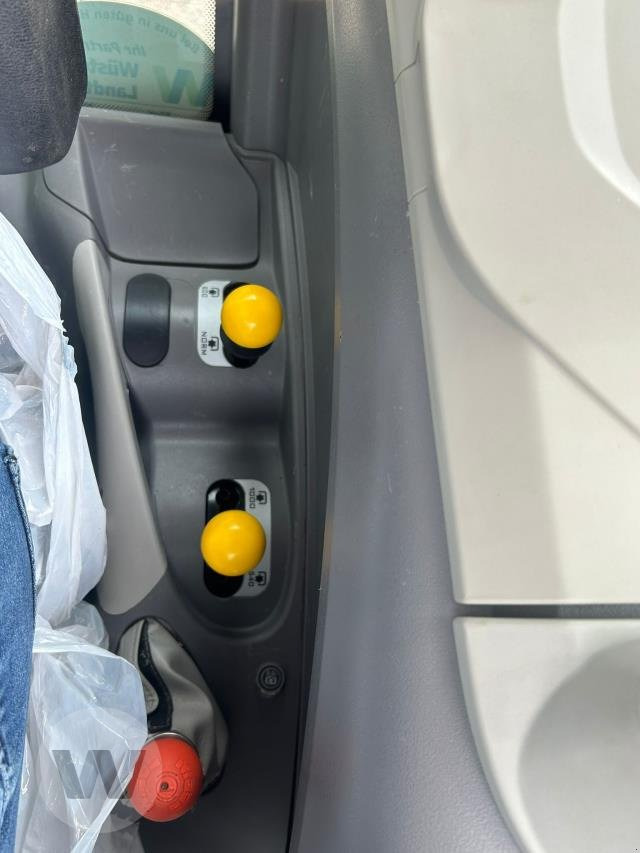 Farm tractor Deutz Agrotron 6120: picture 8 Farm tractor Deutz Agrotron 6120: picture 8