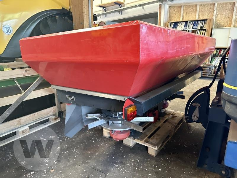 Kverneland RS-XL - Fertilizer spreader: picture 1 Kverneland RS-XL - Fertilizer spreader: picture 1