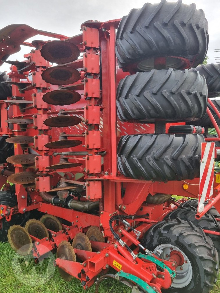 Kverneland U-Drill - Seed drill: picture 2 Kverneland U-Drill - Seed drill: picture 2