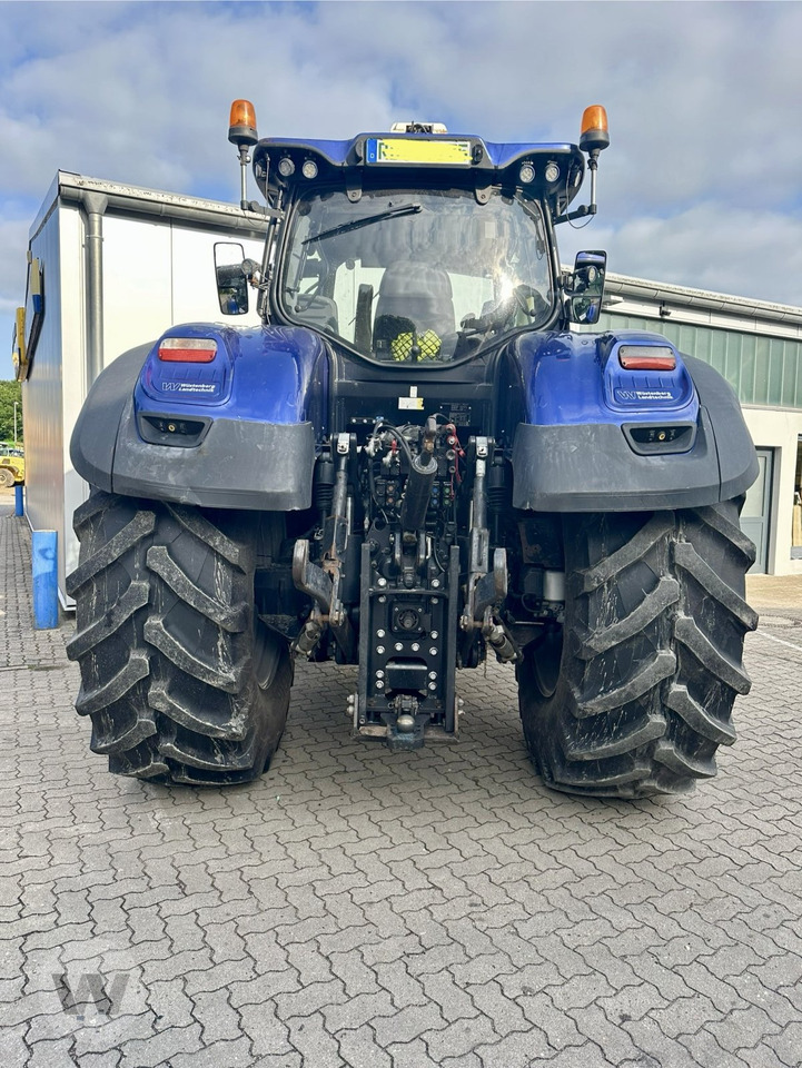 New Holland T 7.270 AC - Farm tractor: picture 3 New Holland T 7.270 AC - Farm tractor: picture 3