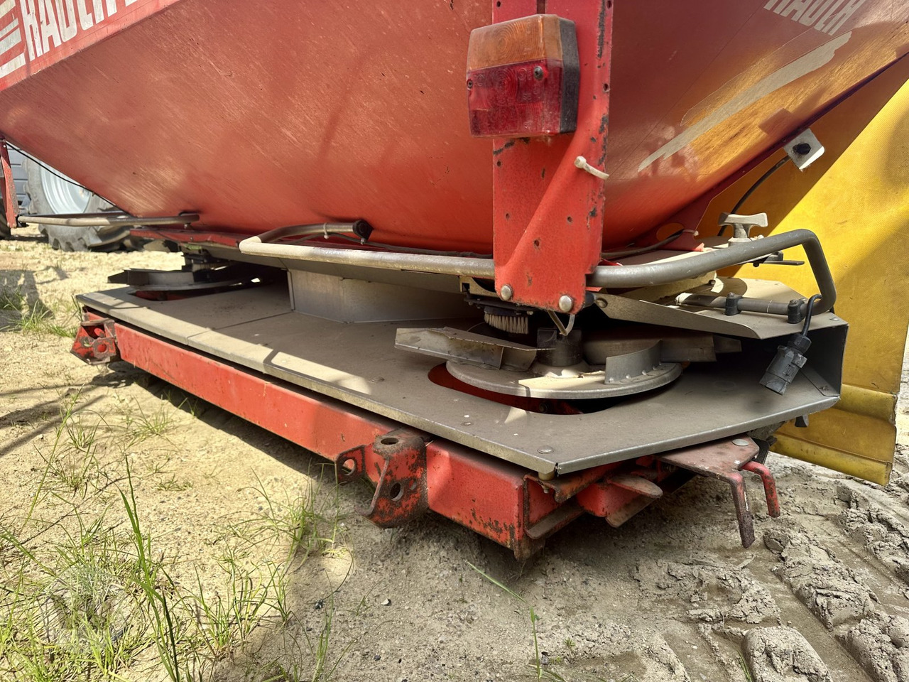 Rauch AXERA H - Fertilizer spreader: picture 3 Rauch AXERA H - Fertilizer spreader: picture 3