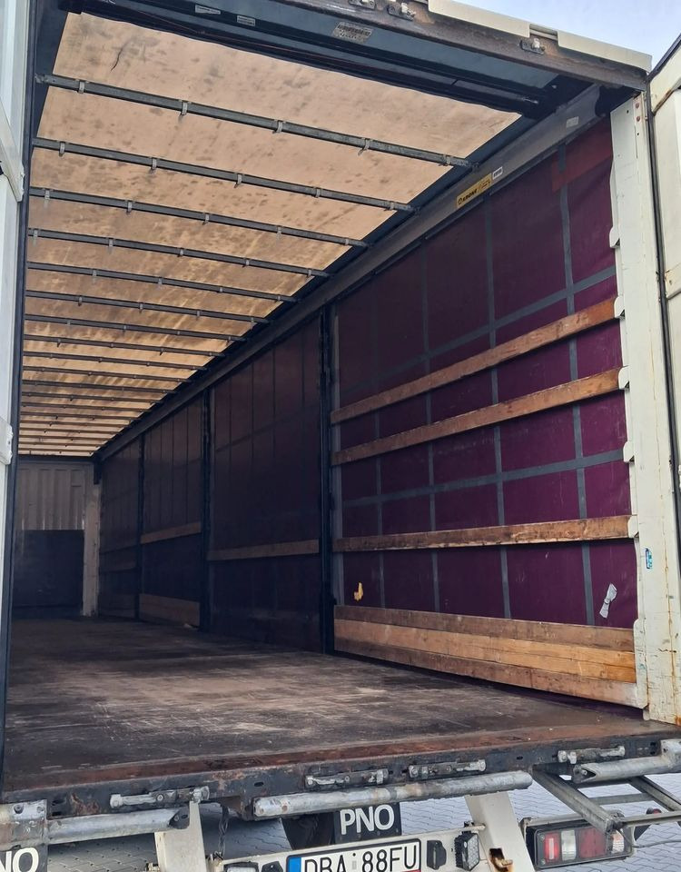 Curtainsider semi-trailer Krone Standard, Firanka, Mocowania promowe, Podnoszony zderzak: picture 12