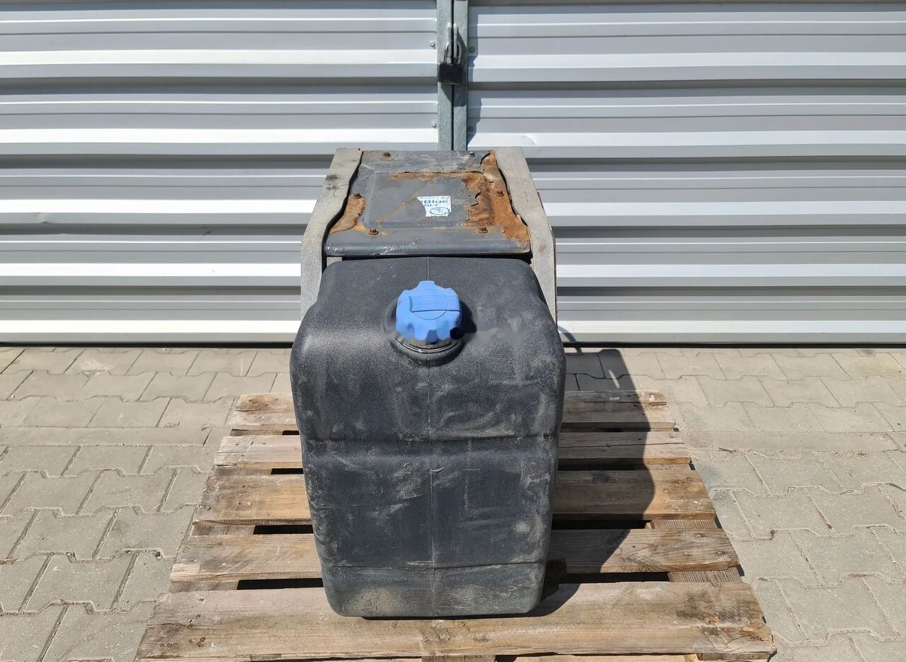 21113468 Volvo FH4 / RENAULT RANGE T truck - AdBlue tank for Truck: picture 1 21113468 Volvo FH4 / RENAULT RANGE T truck - AdBlue tank for Truck: picture 1