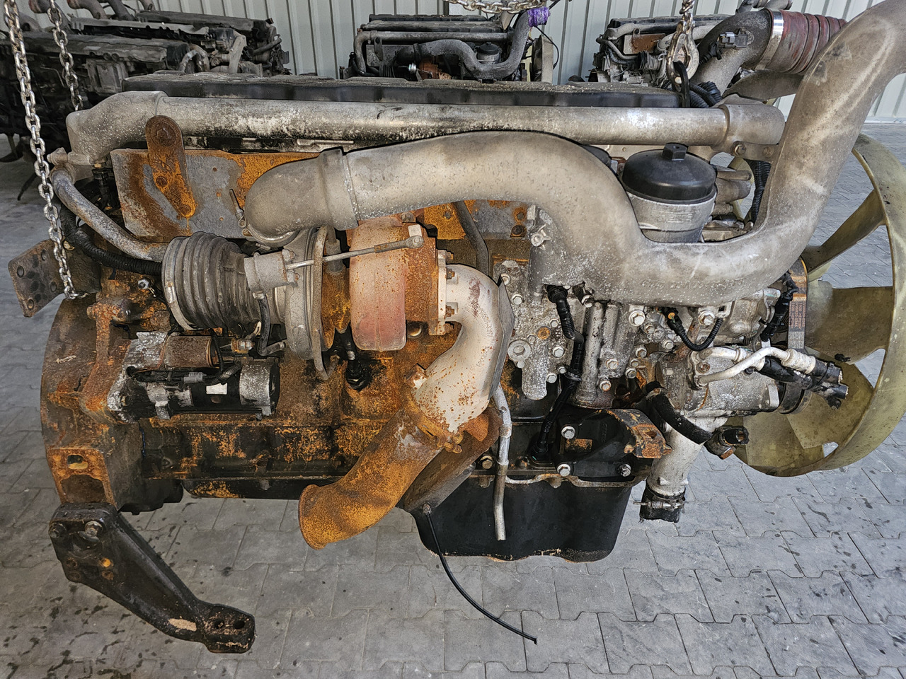 MAN D2676 LF12 LF13 LF06 / SINOTRUK MC13.54-40 / ENGINE 12,4 LITRE - Engine: picture 3 MAN D2676 LF12 LF13 LF06 / SINOTRUK MC13.54-40 / ENGINE 12,4 LITRE - Engine: picture 3