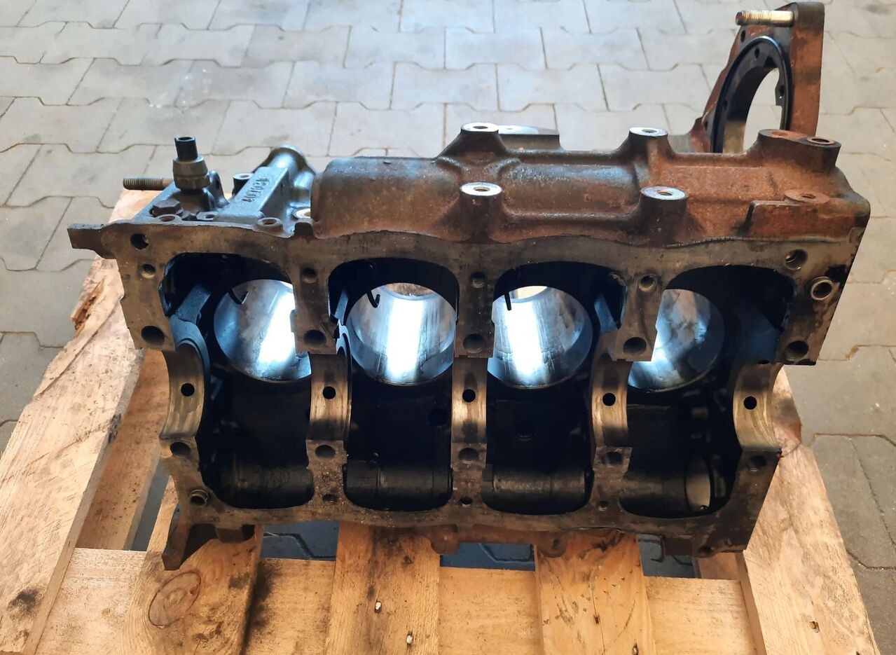 NISSAN CABSTAR ATLEON RENAULT GAMA D - Cylinder block for Truck: picture 5 NISSAN CABSTAR ATLEON RENAULT GAMA D - Cylinder block for Truck: picture 5