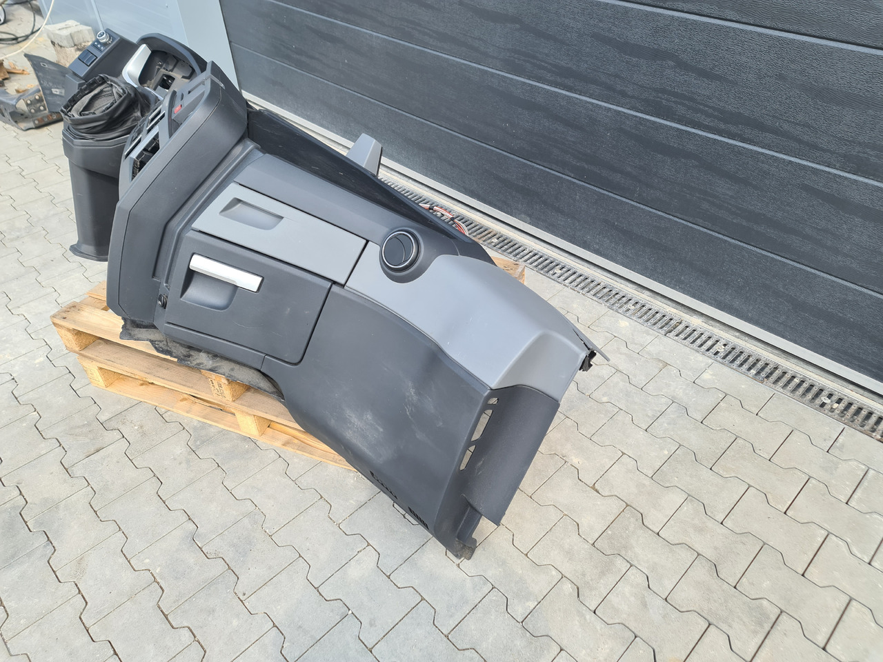 RENAULT RANGE T / COMPLETE DASHBOARD - Dashboard: picture 3 RENAULT RANGE T / COMPLETE DASHBOARD - Dashboard: picture 3