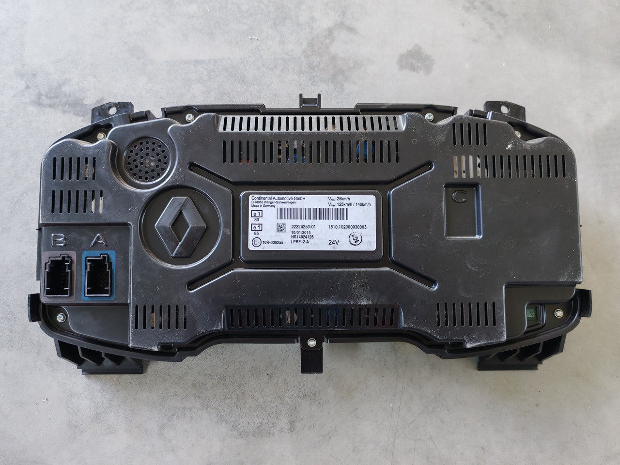 RENAULT RANGE T / DASHBOARD DISPLAY / 22224253 - Dashboard: picture 3 RENAULT RANGE T / DASHBOARD DISPLAY / 22224253 - Dashboard: picture 3