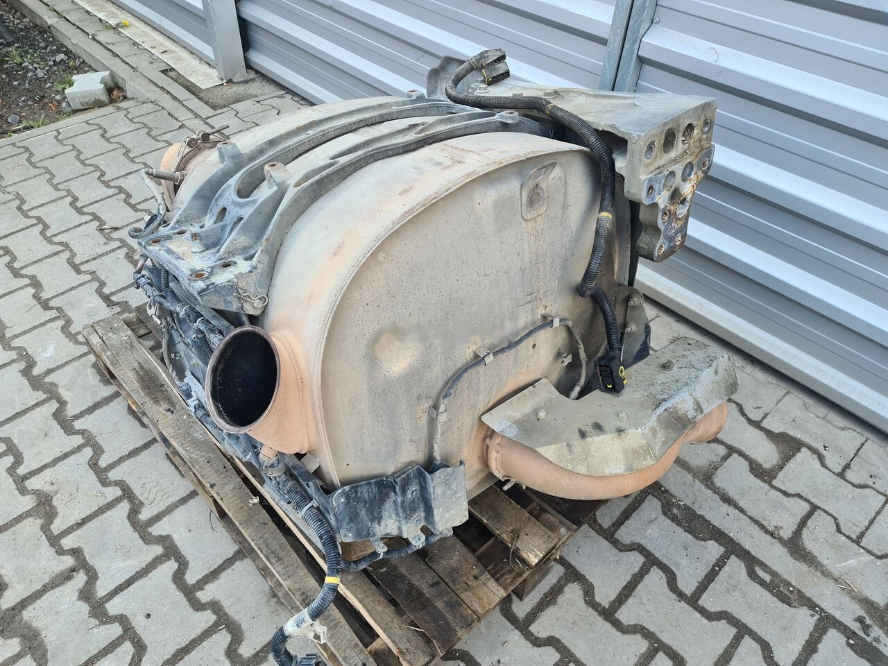 Renault RANGE T EURO 6 - Catalytic converter for Truck: picture 3 Renault RANGE T EURO 6 - Catalytic converter for Truck: picture 3