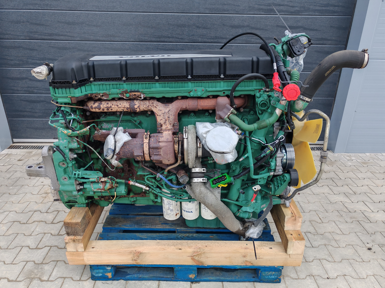 VOLVO FH4 EURO 6 / D13K460 EUVI / COMPLETE ENGINE - Engine: picture 2 VOLVO FH4 EURO 6 / D13K460 EUVI / COMPLETE ENGINE - Engine: picture 2
