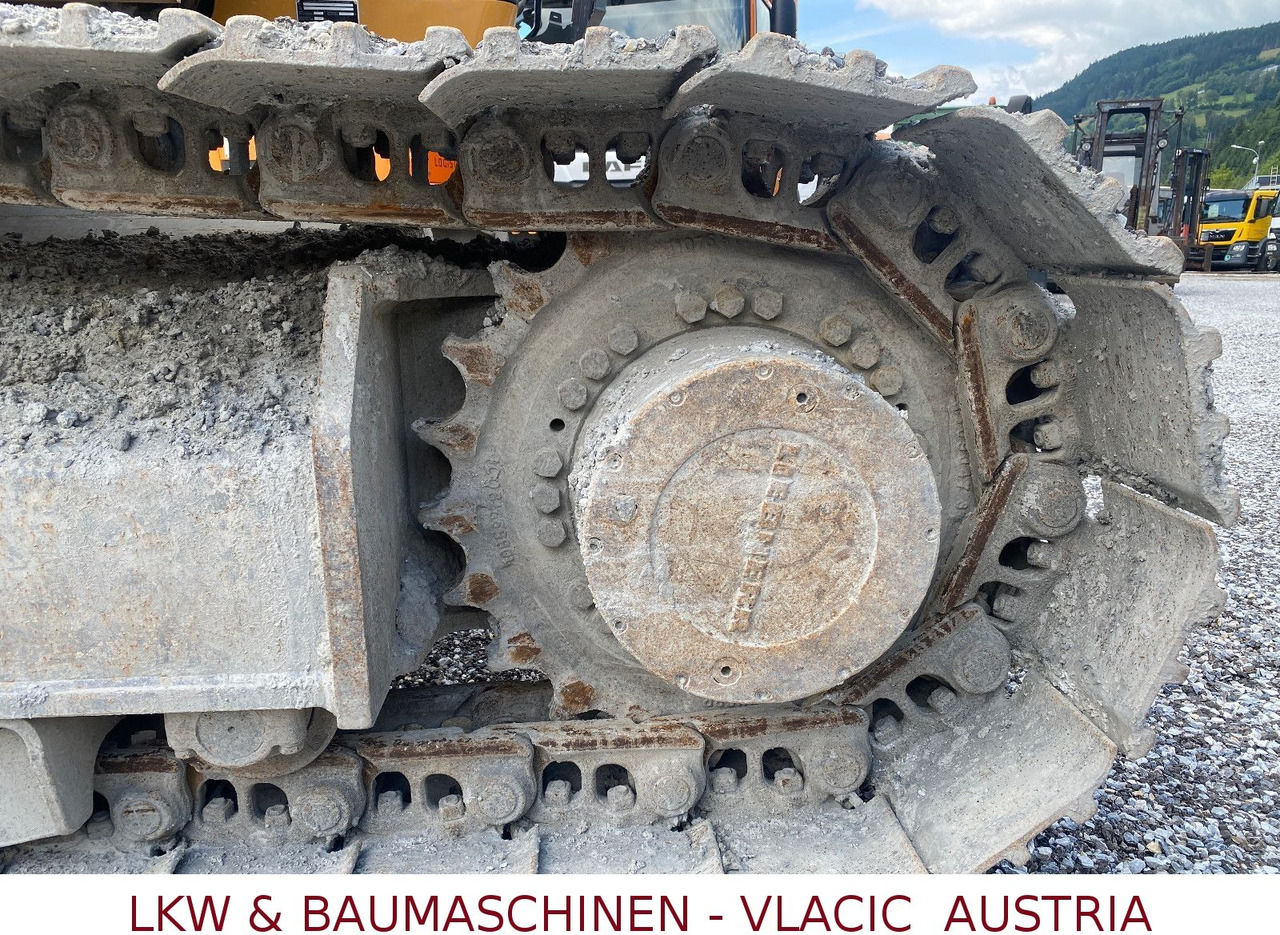 Crawler excavator Liebherr R 924 LC: picture 9