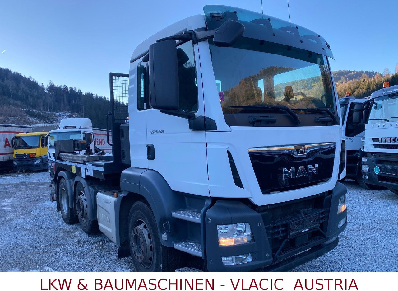 MAN TGS 26.420 6x2 Lift/Lenk vorlaufachsen - Tipper: picture 2 MAN TGS 26.420 6x2 Lift/Lenk vorlaufachsen - Tipper: picture 2