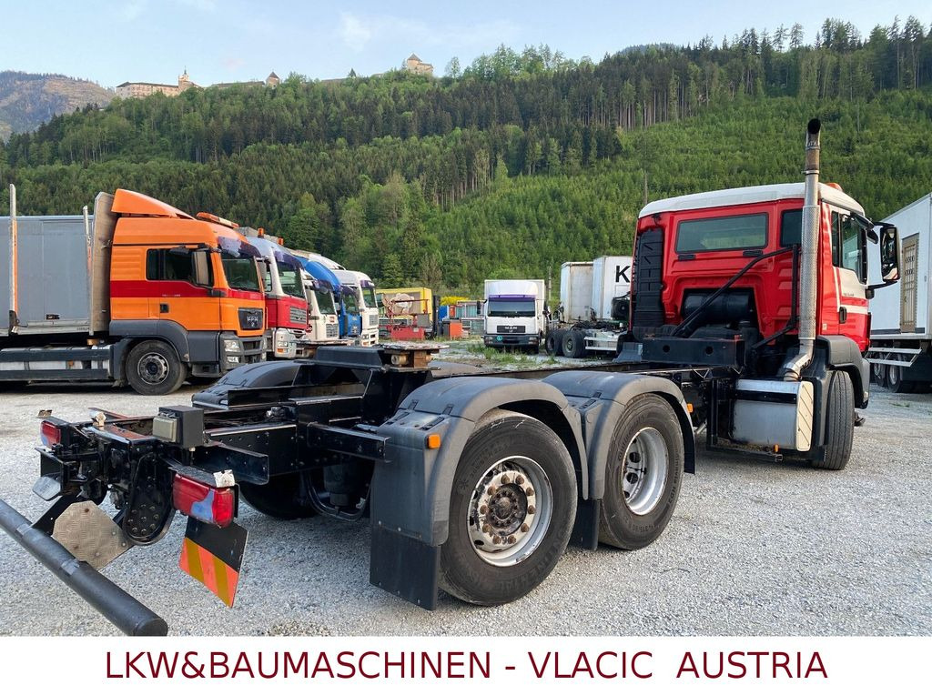 MAN TGS 26.440 6x2 mit Lift und Lenkachse - Cab chassis truck: picture 3 MAN TGS 26.440 6x2 mit Lift und Lenkachse - Cab chassis truck: picture 3