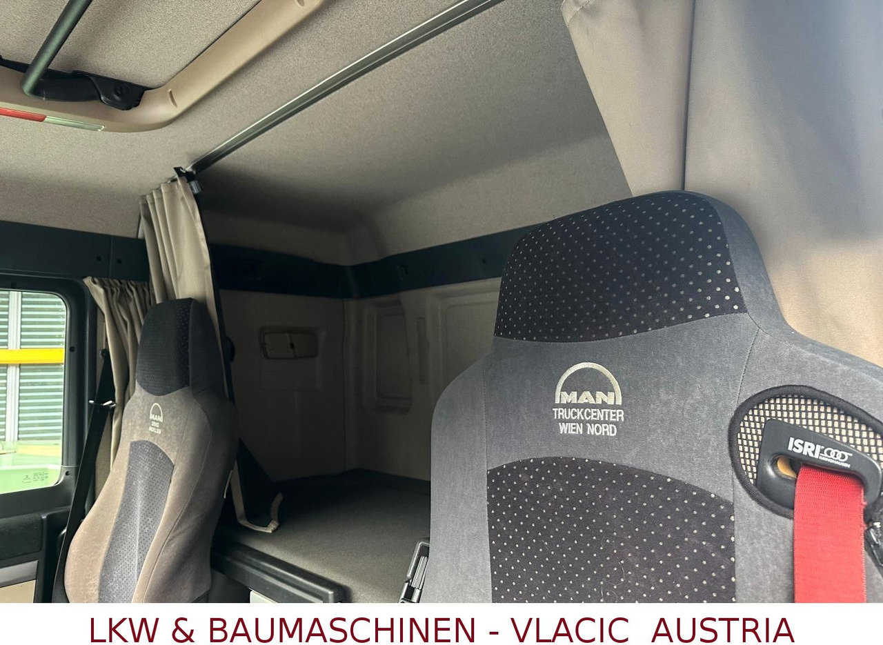 MAN TGS 18.420 / 33 units / ADR / 4x2 - Tractor unit: picture 4 MAN TGS 18.420 / 33 units / ADR / 4x2 - Tractor unit: picture 4