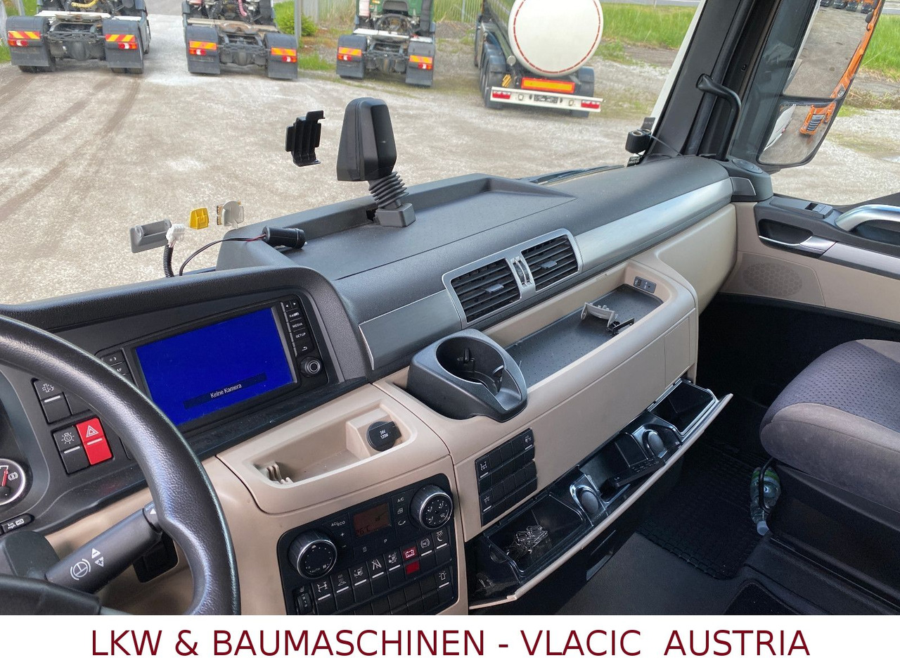 MAN TGX 18.420 (eigengewicht 6939Kg) MAN TGX 18.420 (eigengewicht 6939Kg) - Tractor unit: picture 5 MAN TGX 18.420 (eigengewicht 6939Kg) MAN TGX 18.420 (eigengewicht 6939Kg) - Tractor unit: picture 5