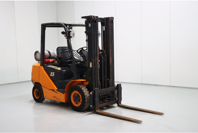 Hangcha CPYD25-XW22B - LPG forklift: picture 1 Hangcha CPYD25-XW22B - LPG forklift: picture 1