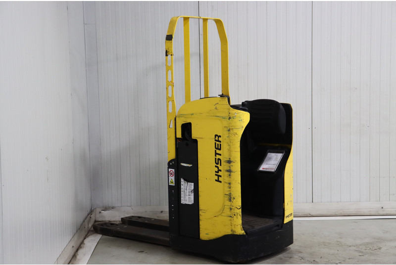 Hyster RP2.0N - Order picker: picture 5 Hyster RP2.0N - Order picker: picture 5