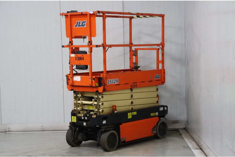 JLG 1932R - Scissor lift: picture 3 JLG 1932R - Scissor lift: picture 3