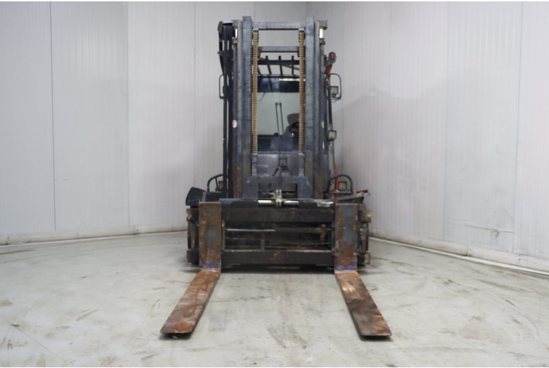 Linde H80D - Diesel forklift: picture 3 Linde H80D - Diesel forklift: picture 3