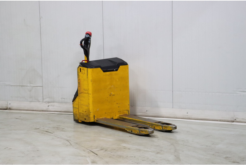 OM TL18 - Pallet truck: picture 1 OM TL18 - Pallet truck: picture 1