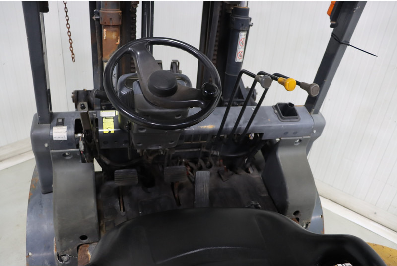 TCM FG50T9 - LPG forklift: picture 2 TCM FG50T9 - LPG forklift: picture 2