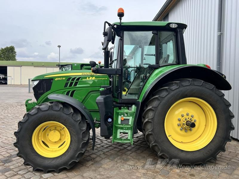 John Deere 6140M - Farm tractor: picture 4 John Deere 6140M - Farm tractor: picture 4
