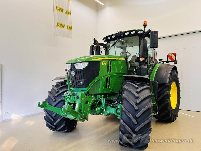 John Deere 6250R - Farm tractor: picture 2 John Deere 6250R - Farm tractor: picture 2