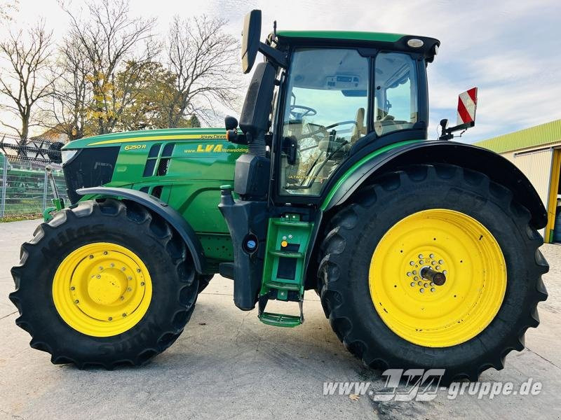 Farm tractor John Deere 6250R ULTIMATE CommandPro: picture 8 Farm tractor John Deere 6250R ULTIMATE CommandPro: picture 8