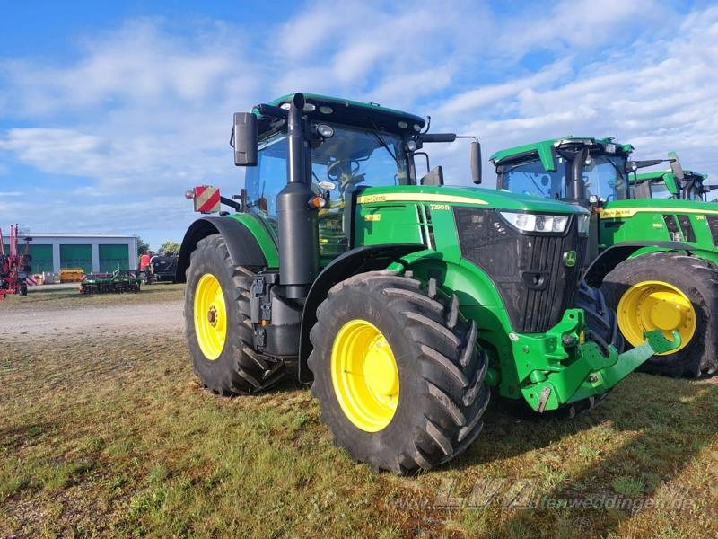 John Deere 7290R E23 PowerShift - Farm tractor: picture 1 John Deere 7290R E23 PowerShift - Farm tractor: picture 1