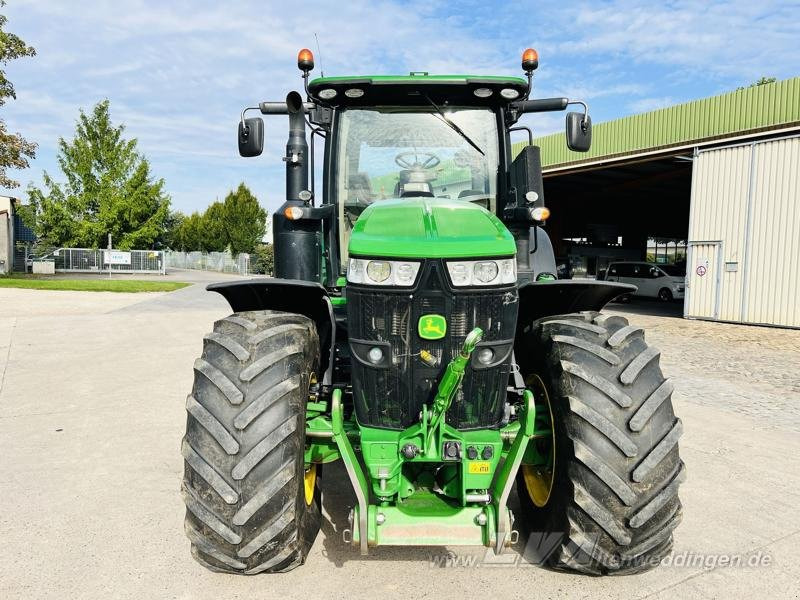 John Deere 7310R - Farm tractor: picture 3 John Deere 7310R - Farm tractor: picture 3