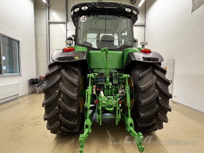 Farm tractor John Deere 8310R: picture 7