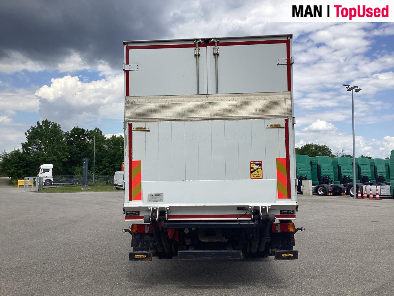 MAN TGM 15.320 4X2 BL - Box truck: picture 5 MAN TGM 15.320 4X2 BL - Box truck: picture 5