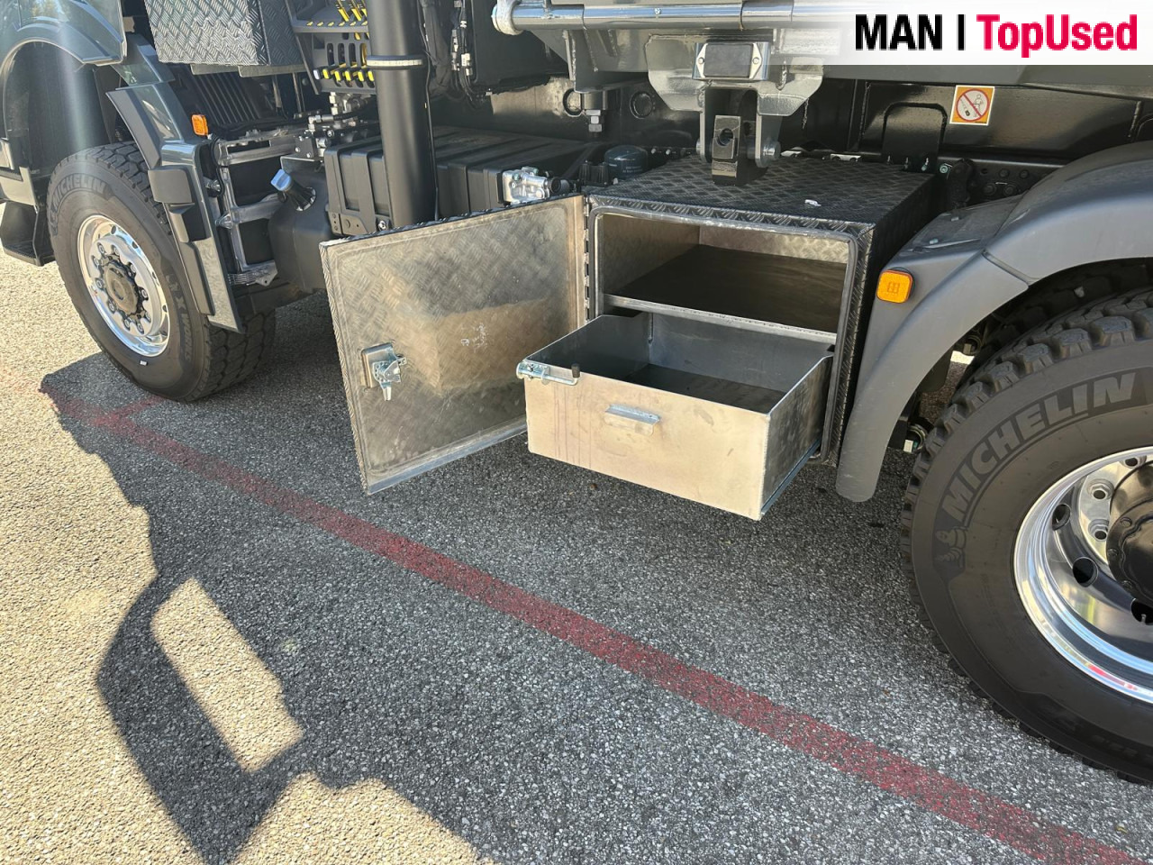 Leasing of MAN TGS 28.520 6x4-4 BL CH MAN TGS 28.520 6x4-4 BL CH: picture 7 Leasing of MAN TGS 28.520 6x4-4 BL CH MAN TGS 28.520 6x4-4 BL CH: picture 7