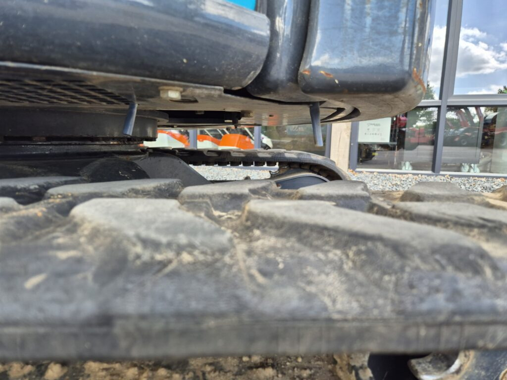 Mini excavator AIRMANN AX33U mididigger: picture 10