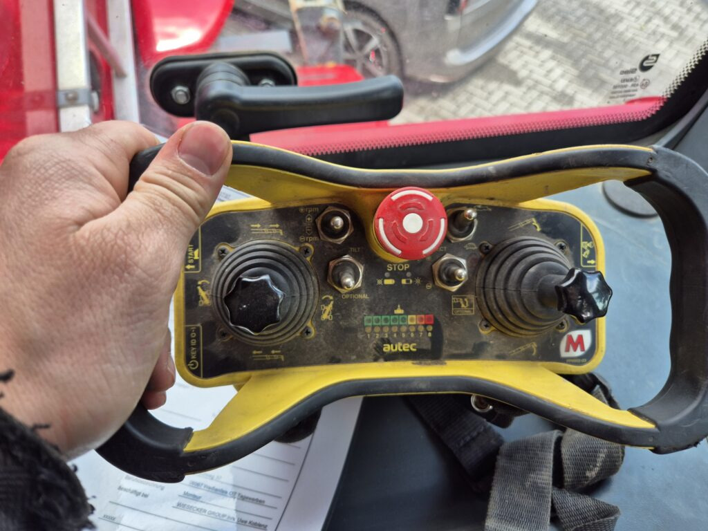 Telescopic handler MAGNI RTH 5.21 D/D: picture 16