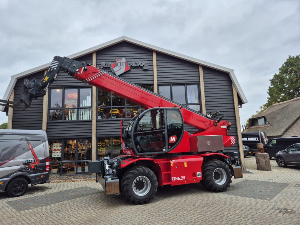 MAGNI RTH 6.25 D/D - Telescopic handler: picture 2 MAGNI RTH 6.25 D/D - Telescopic handler: picture 2