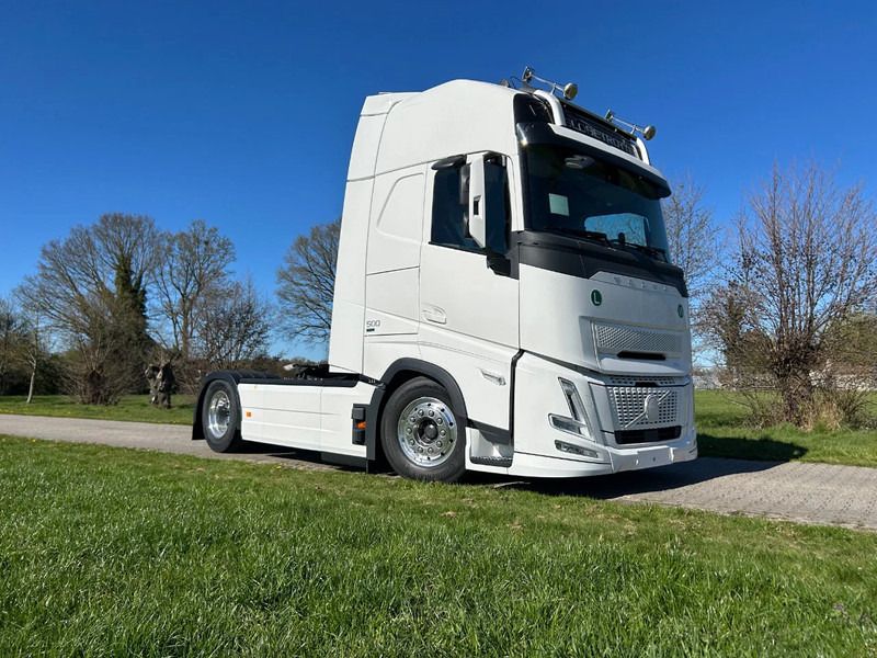 Volvo FH 13.500 | AERO | RETARDER | FULL AIR | NO TC !!!! - Tractor unit: picture 4 Volvo FH 13.500 | AERO | RETARDER | FULL AIR | NO TC !!!! - Tractor unit: picture 4