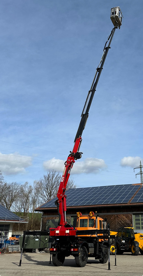 Unimog 400 - U400 405 25177 mit Wechselkran Merced - Municipal/ Special vehicle: picture 4 Unimog 400 - U400 405 25177 mit Wechselkran Merced - Municipal/ Special vehicle: picture 4