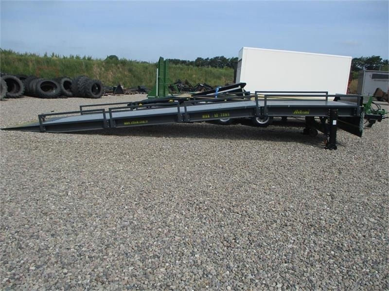Atkom 12 tons mobilrampe Med justerbare front læbe - Loading ramp: picture 3 Atkom 12 tons mobilrampe Med justerbare front læbe - Loading ramp: picture 3
