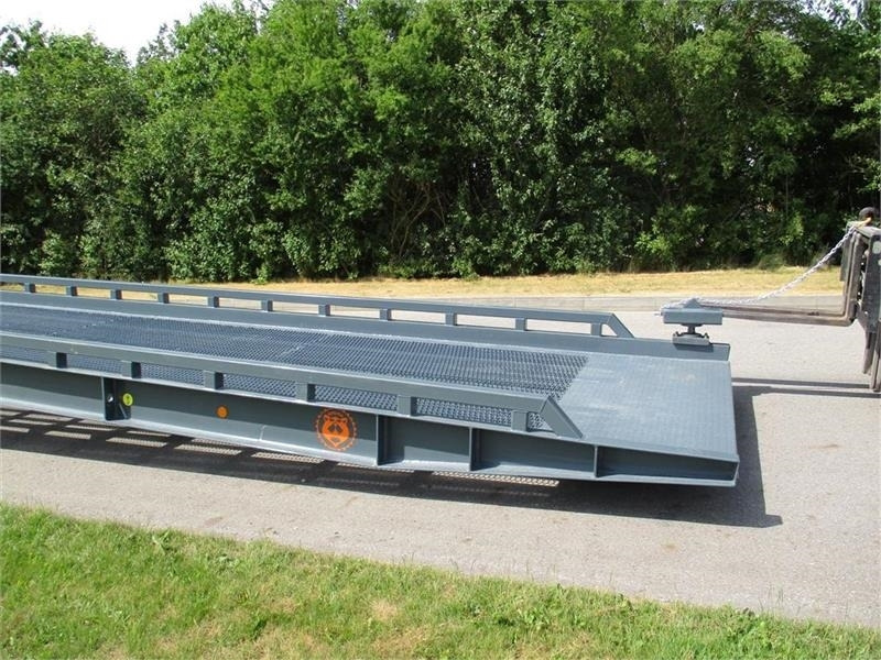 BEAR 10.0 Udlejning - Loading ramp: picture 3 BEAR 10.0 Udlejning - Loading ramp: picture 3