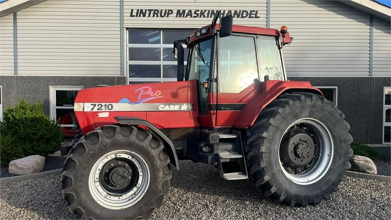 Case IH Magnum 7210 PRO PRO model, og en ejers traktor fra - Farm tractor: picture 1 Case IH Magnum 7210 PRO PRO model, og en ejers traktor fra - Farm tractor: picture 1