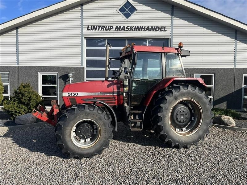 Case IH Maxxum 5150 Plus Med frontlift - Farm tractor: picture 1 Case IH Maxxum 5150 Plus Med frontlift - Farm tractor: picture 1