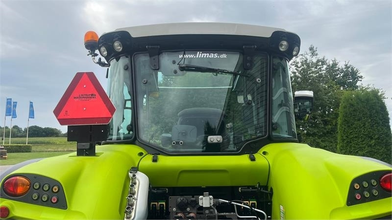 Claas Arion 440 CIS med frontlæsser - Farm tractor: picture 5 Claas Arion 440 CIS med frontlæsser - Farm tractor: picture 5