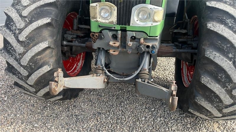 Fendt 926 Favorit Vario Med frontlift  - Farm tractor: picture 4 Fendt 926 Favorit Vario Med frontlift  - Farm tractor: picture 4