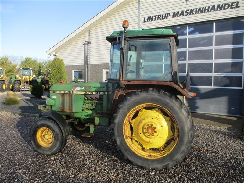 John Deere 2040 S - Farm tractor: picture 3 John Deere 2040 S - Farm tractor: picture 3