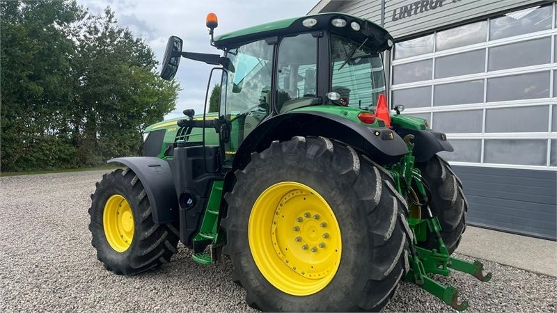 John Deere 6195R Premium Edition med frontlift - Farm tractor: picture 3 John Deere 6195R Premium Edition med frontlift - Farm tractor: picture 3