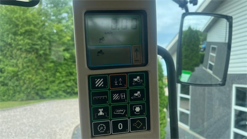 Farm tractor John Deere 6910 TLS, AutoQurd, Hjørnestops computer og frontl: picture 8