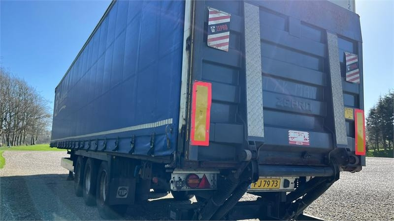 Krone Sættevogn med lift i bag SDP 27 eLB4-CS med lift i - Curtainsider semi-trailer: picture 5 Krone Sættevogn med lift i bag SDP 27 eLB4-CS med lift i - Curtainsider semi-trailer: picture 5