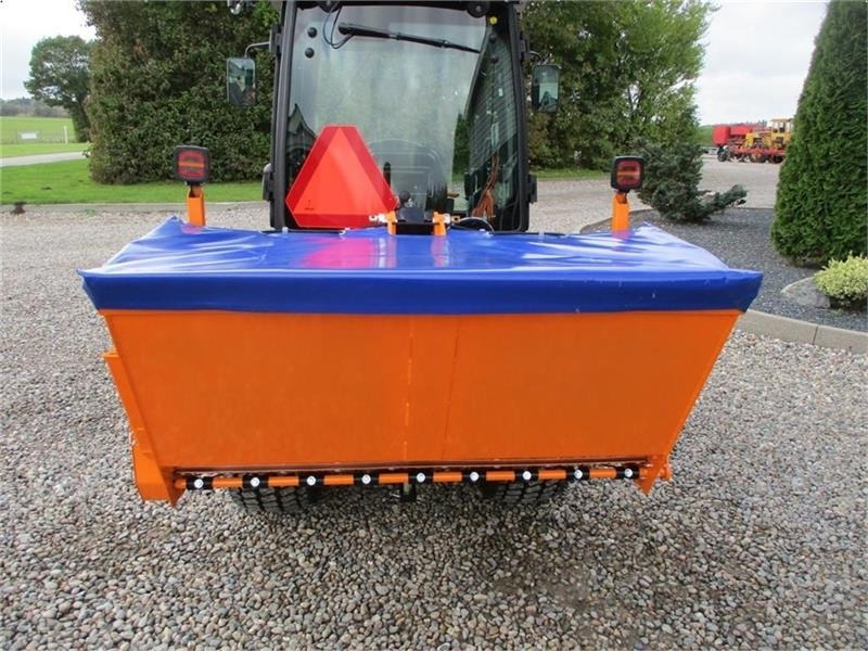 Limas SSP160 Selvlæssende og med lys  - Sand/ Salt spreader for Municipal/ Special vehicle: picture 5 Limas SSP160 Selvlæssende og med lys  - Sand/ Salt spreader for Municipal/ Special vehicle: picture 5